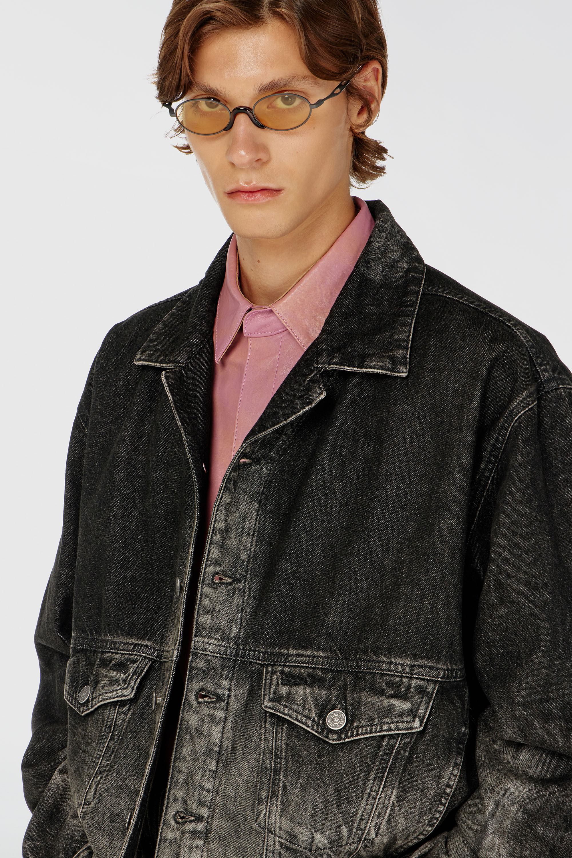 Diesel - D-MORGHI-FSJ, Man's Trucker jacket in dirty-effect denim in Black/Dark grey - 5