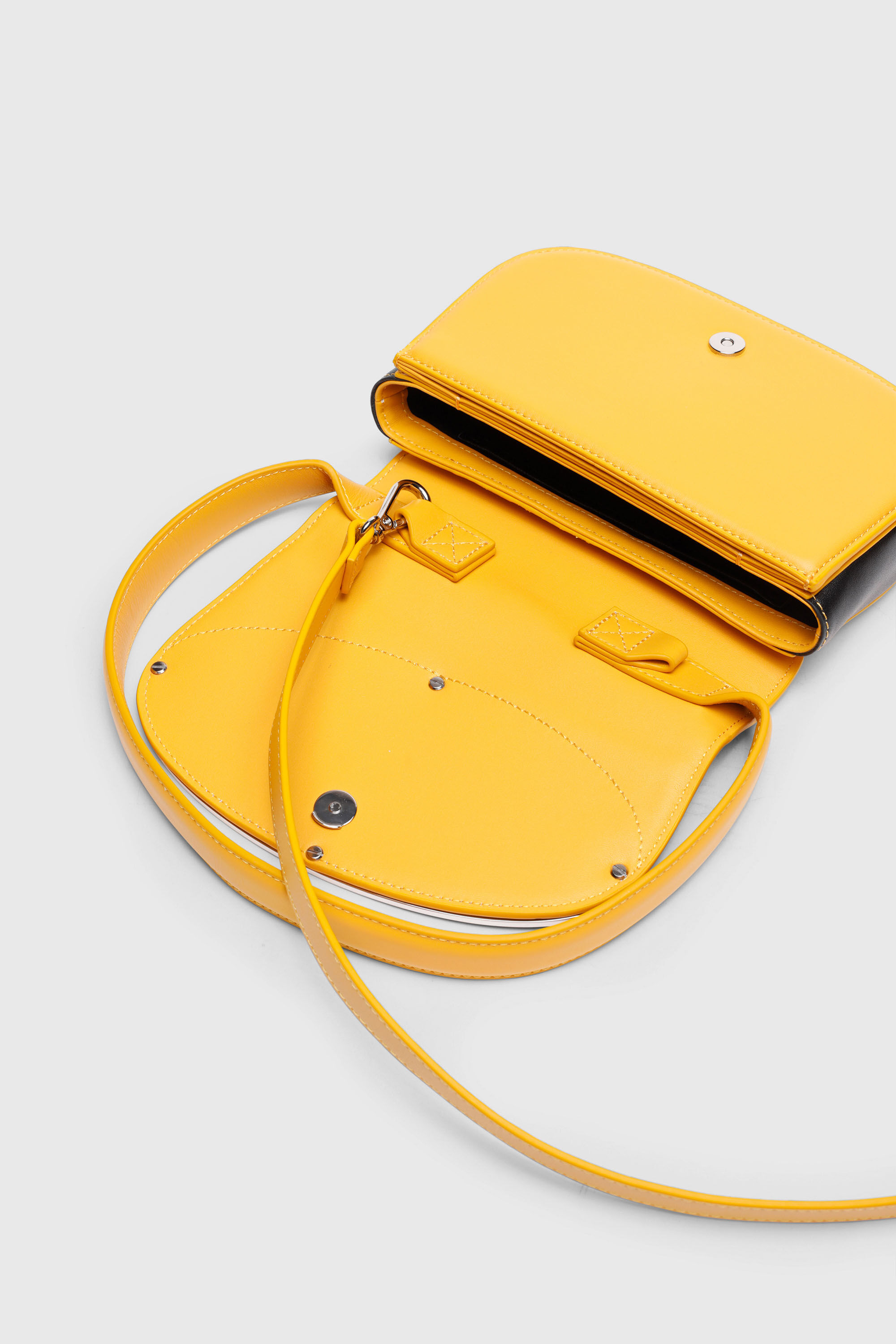 Diesel - 1DR, Woman's 1DR - Iconic shoulder bag in nappa leather in Yellow - 6
