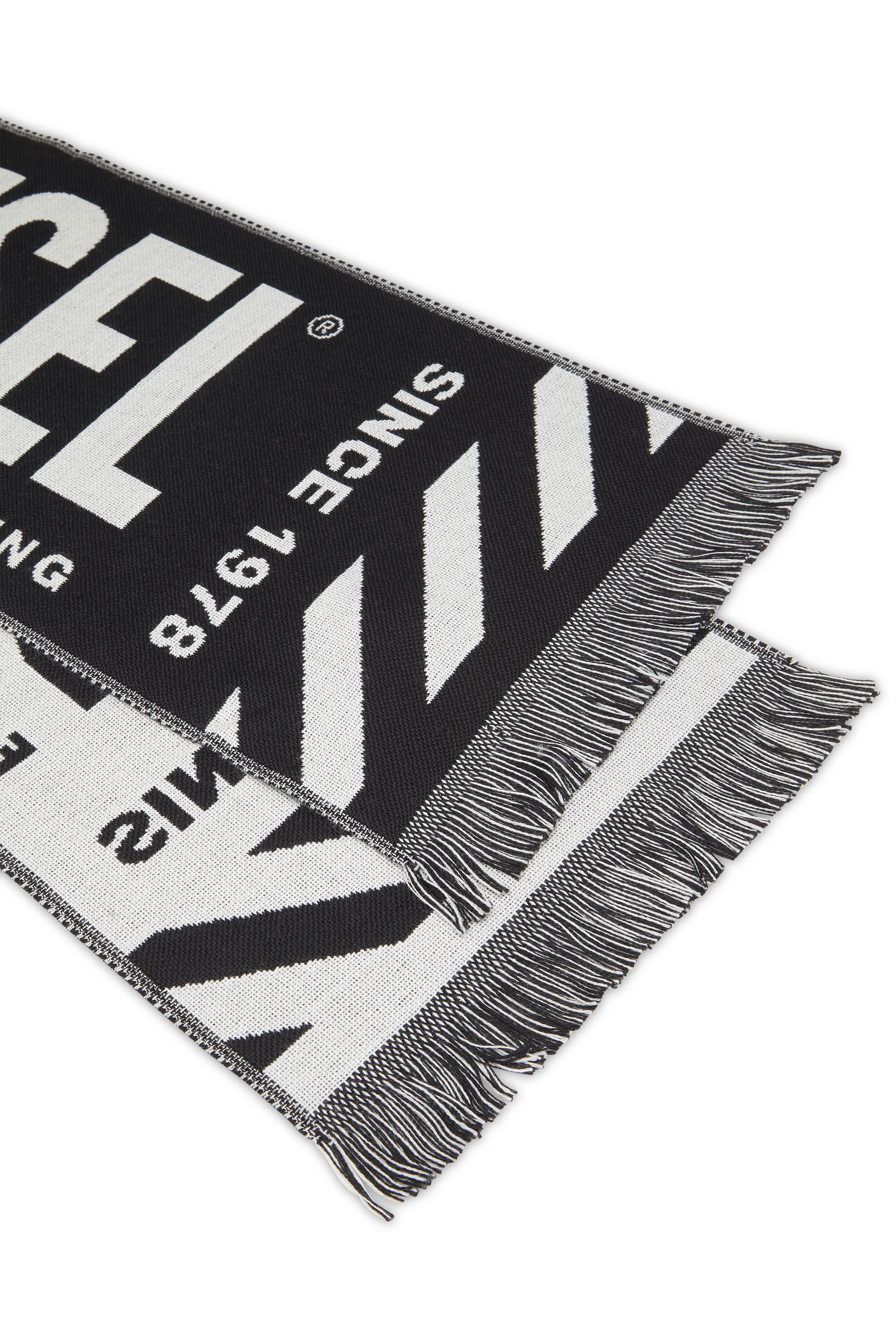 Diesel - S-BISC, Man Logo scarf with fringe trims in Black - Image 3
