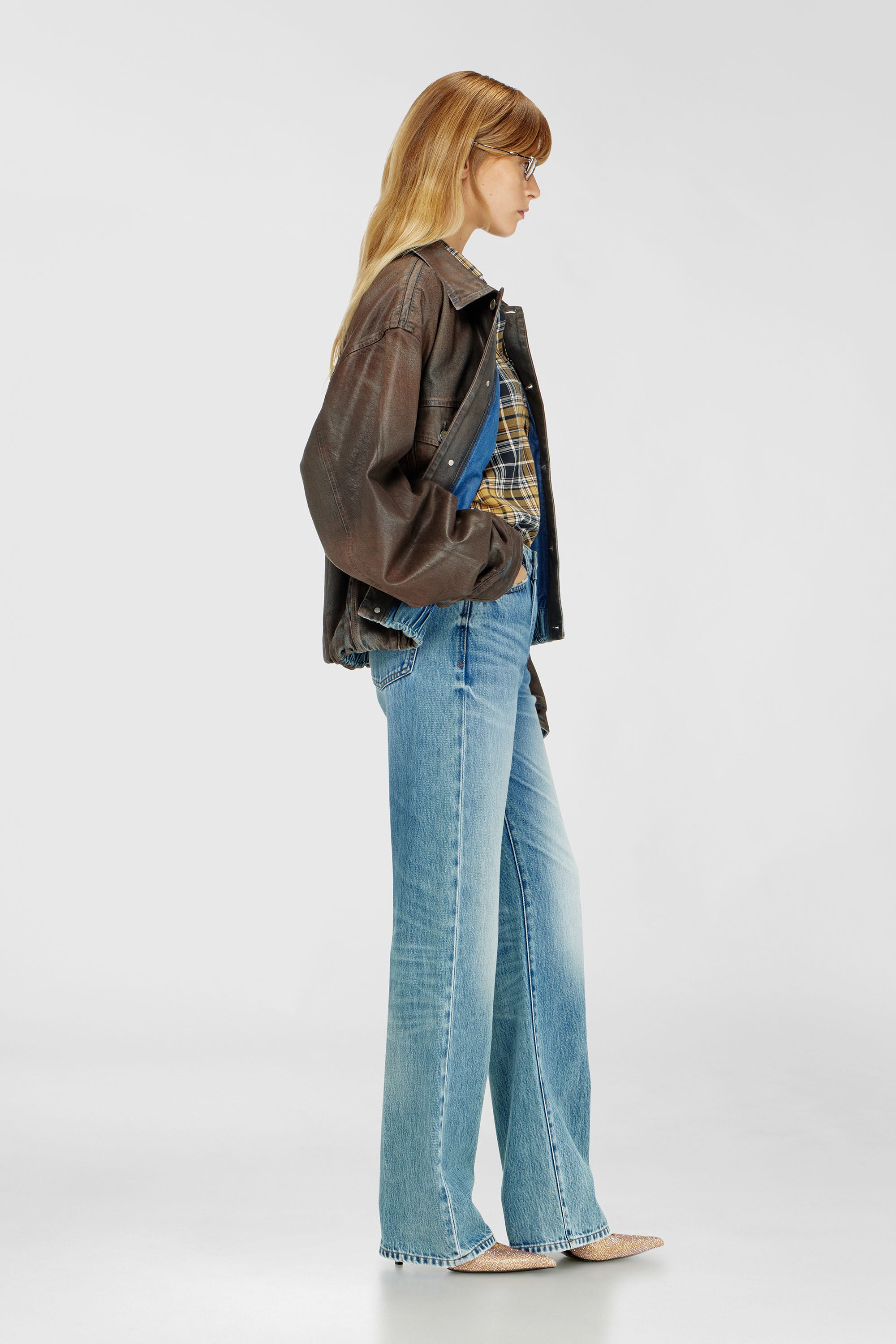 Diesel - Woman's Regular Jeans 1971 D-Sent 0DLDF, Light Blue - 2