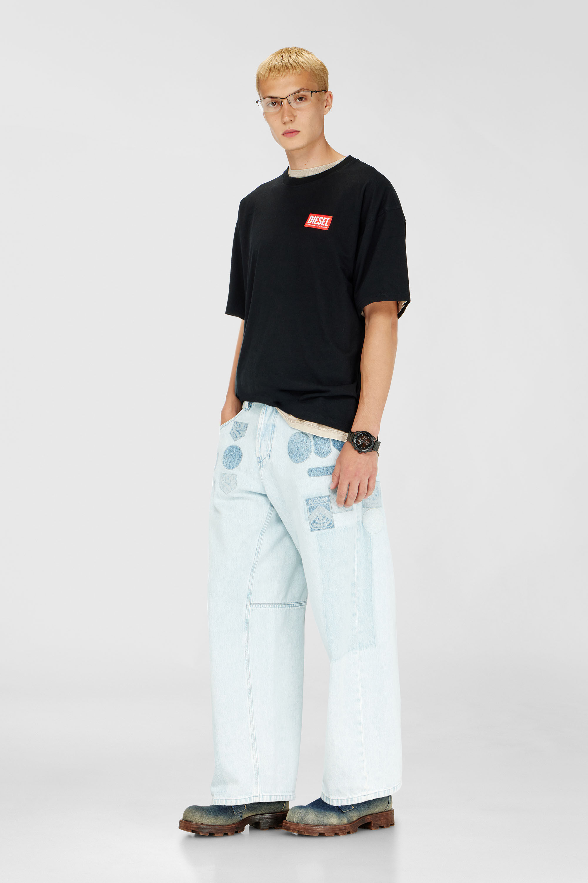 Diesel - T-BOXT-LAB, Man's T-shirt with jacquard logo patch in Black - 1