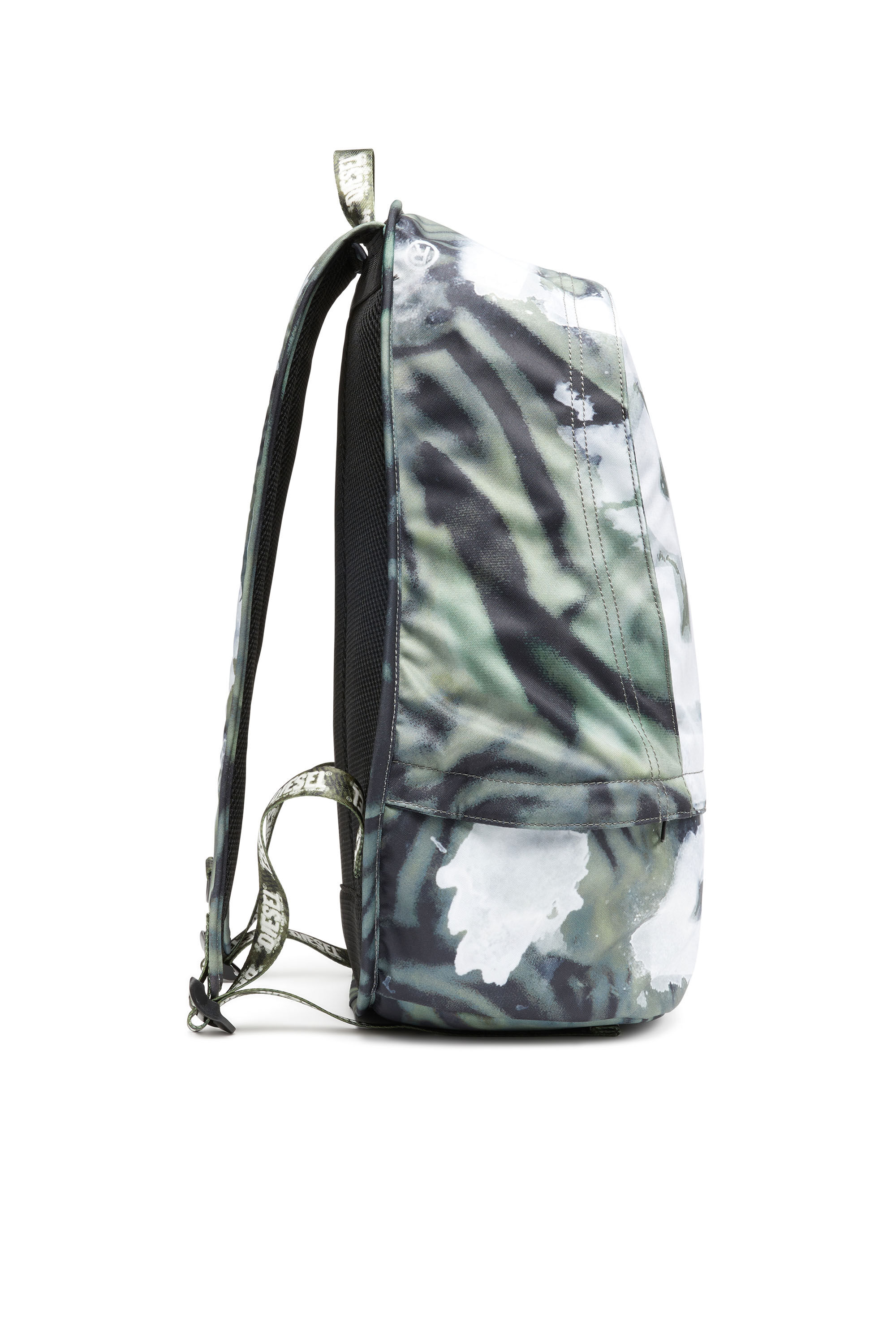 Diesel - RAVE BACKPACK X, Unisex Rave-Backpack with wet-effect camo print in Multicolor - Image 4