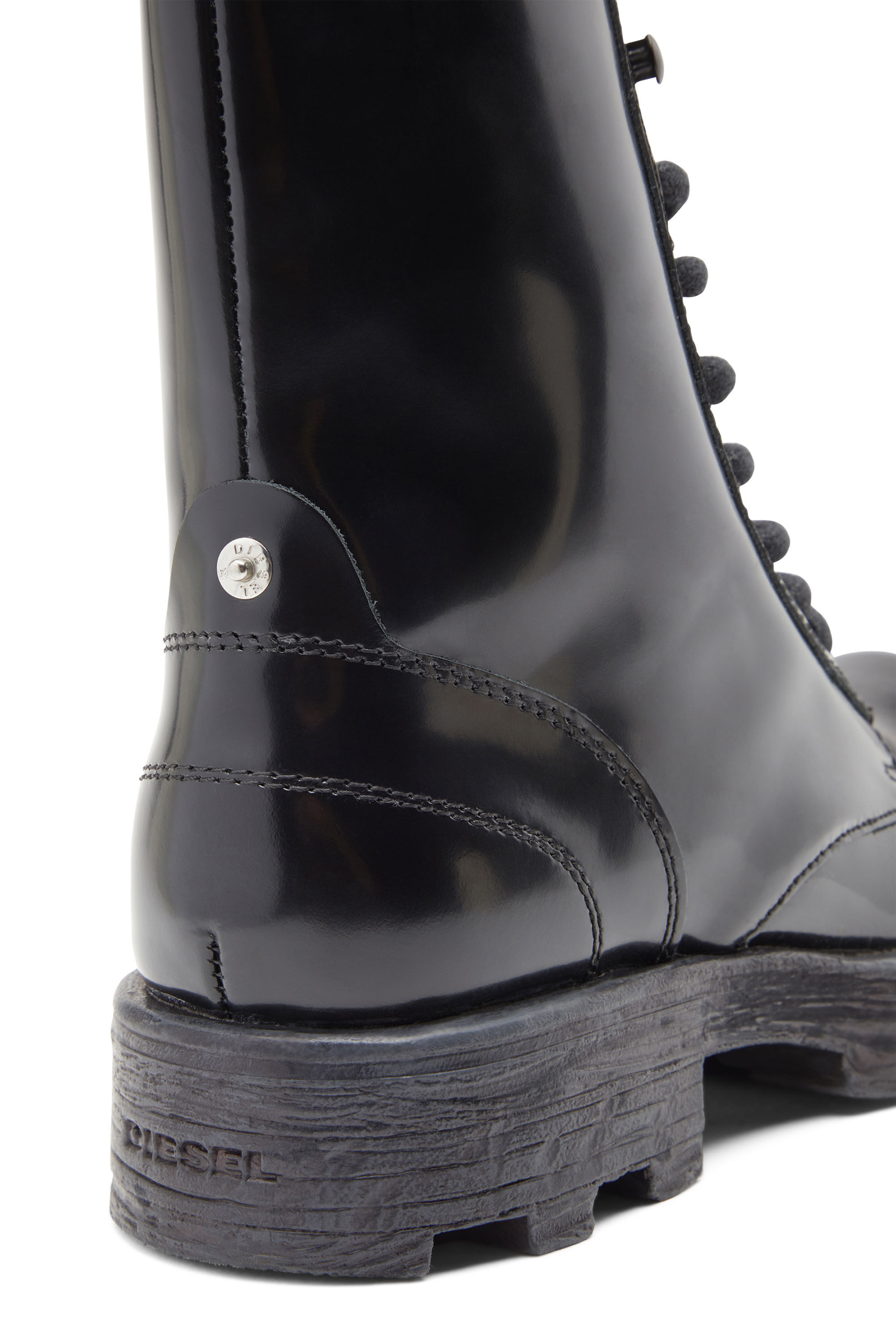 Diesel - D-HAMMER BT W, Woman D-Hammer-Combat boots in glossed leather in Black - Image 6
