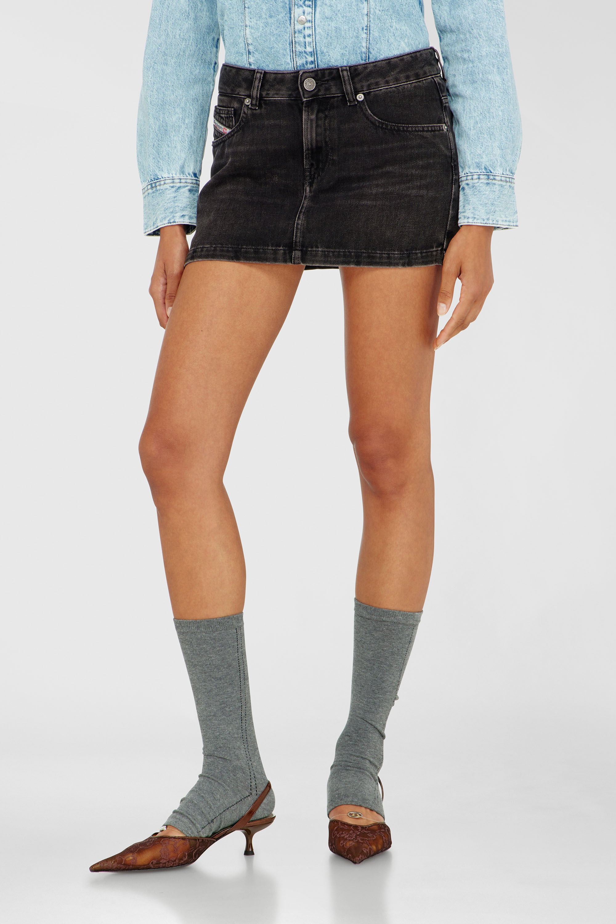Diesel - DE-RON, Woman's Mini skirt in clean-wash denim in Black - 3
