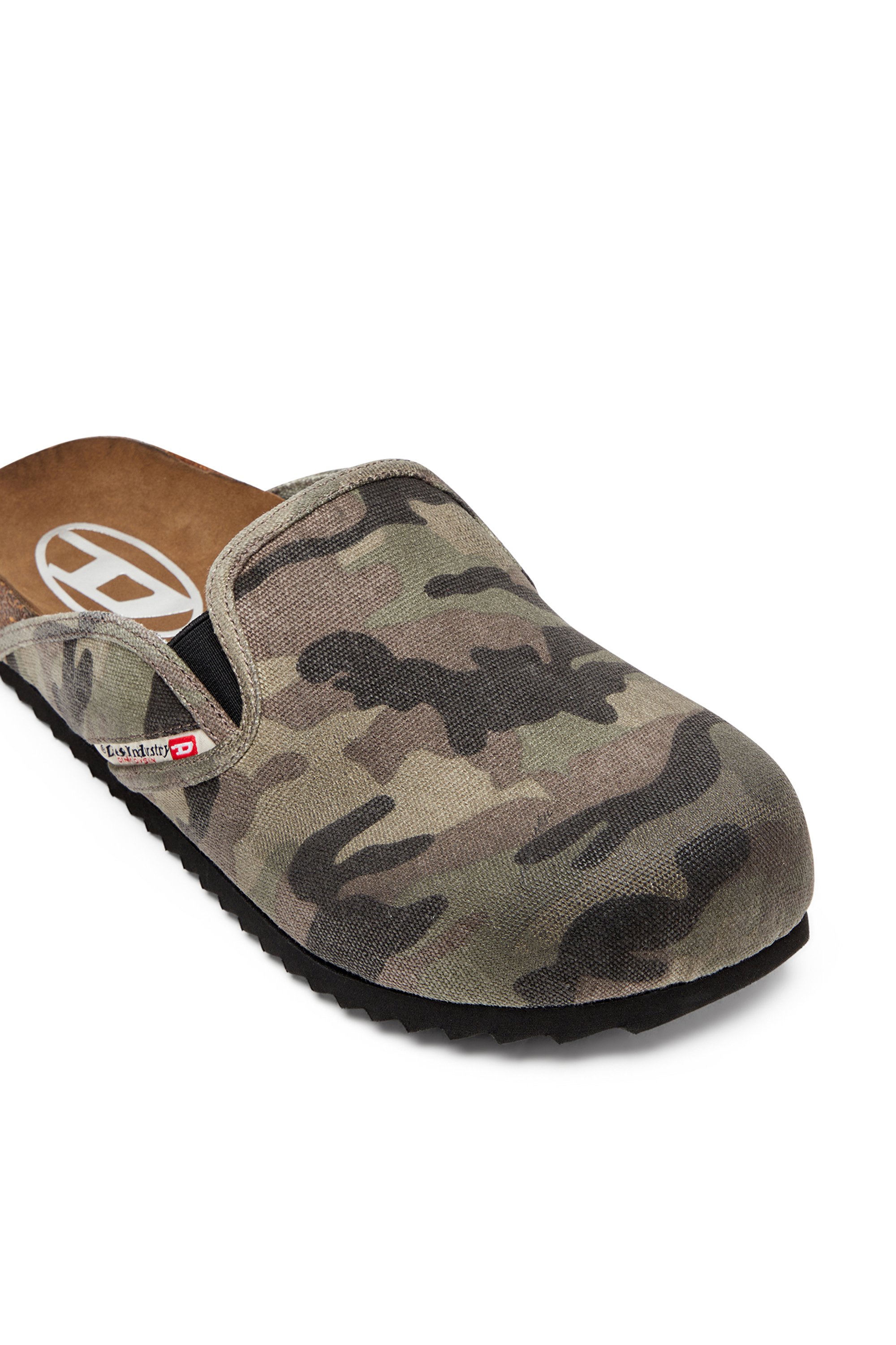 Diesel - D-WOODSTOCK SLIP-ON, Man's D-Woodstock-Camo-canvas mules in Military Green - 6