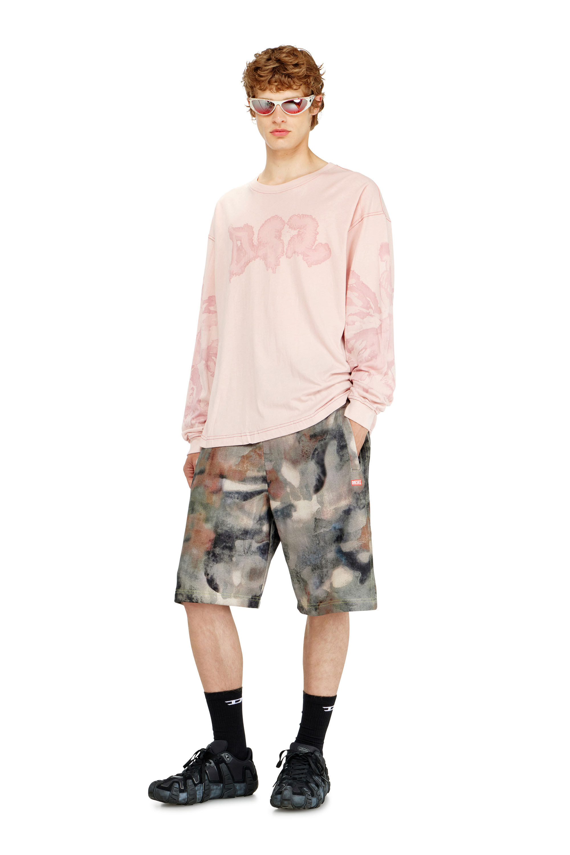 Diesel - P-CRONE-V1, Man's Sweat shorts with camo digital print in Brown/Green - 1