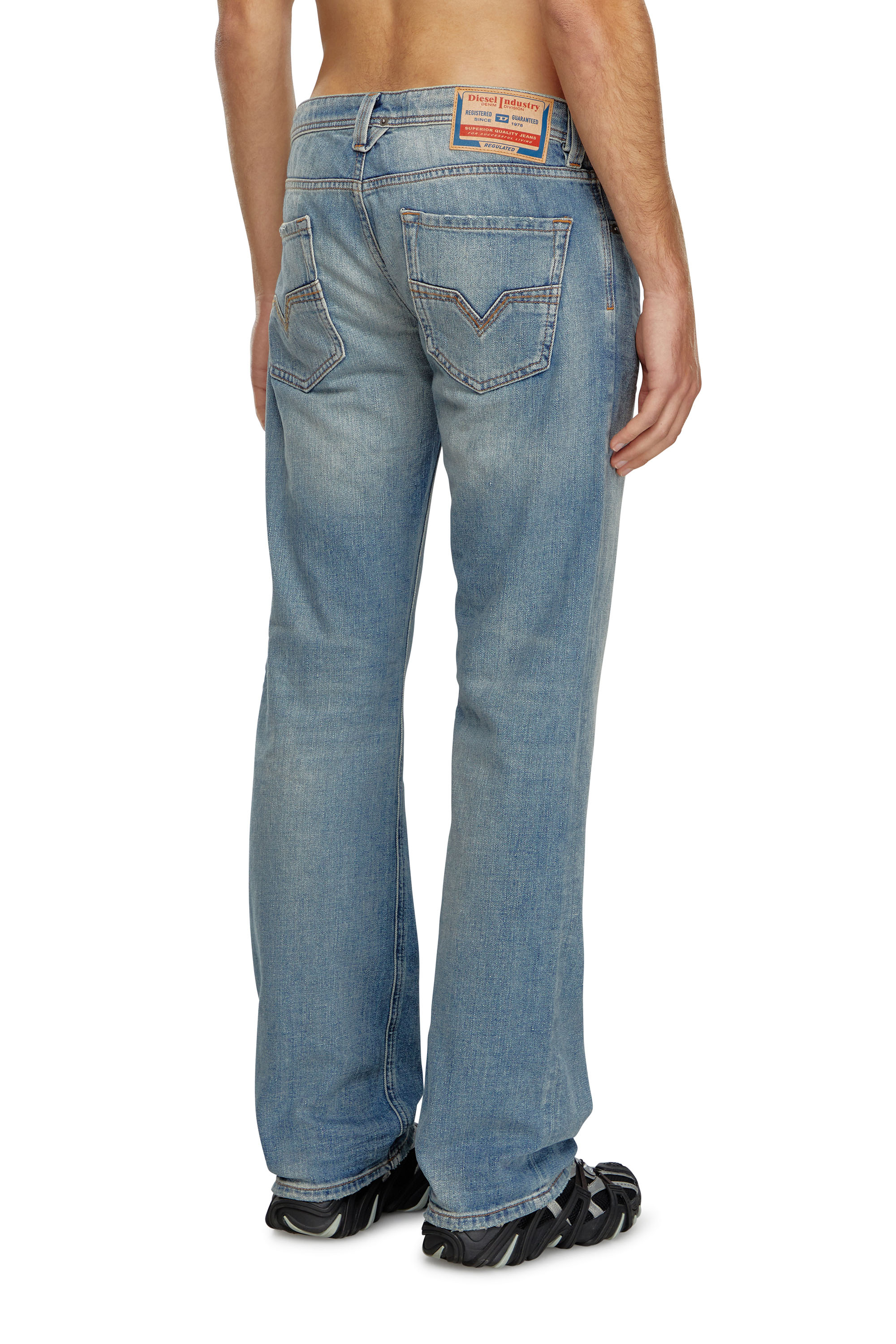 Diesel - Man's Regular Jeans 1985 Larkee 0GRDN, Light Blue - 4