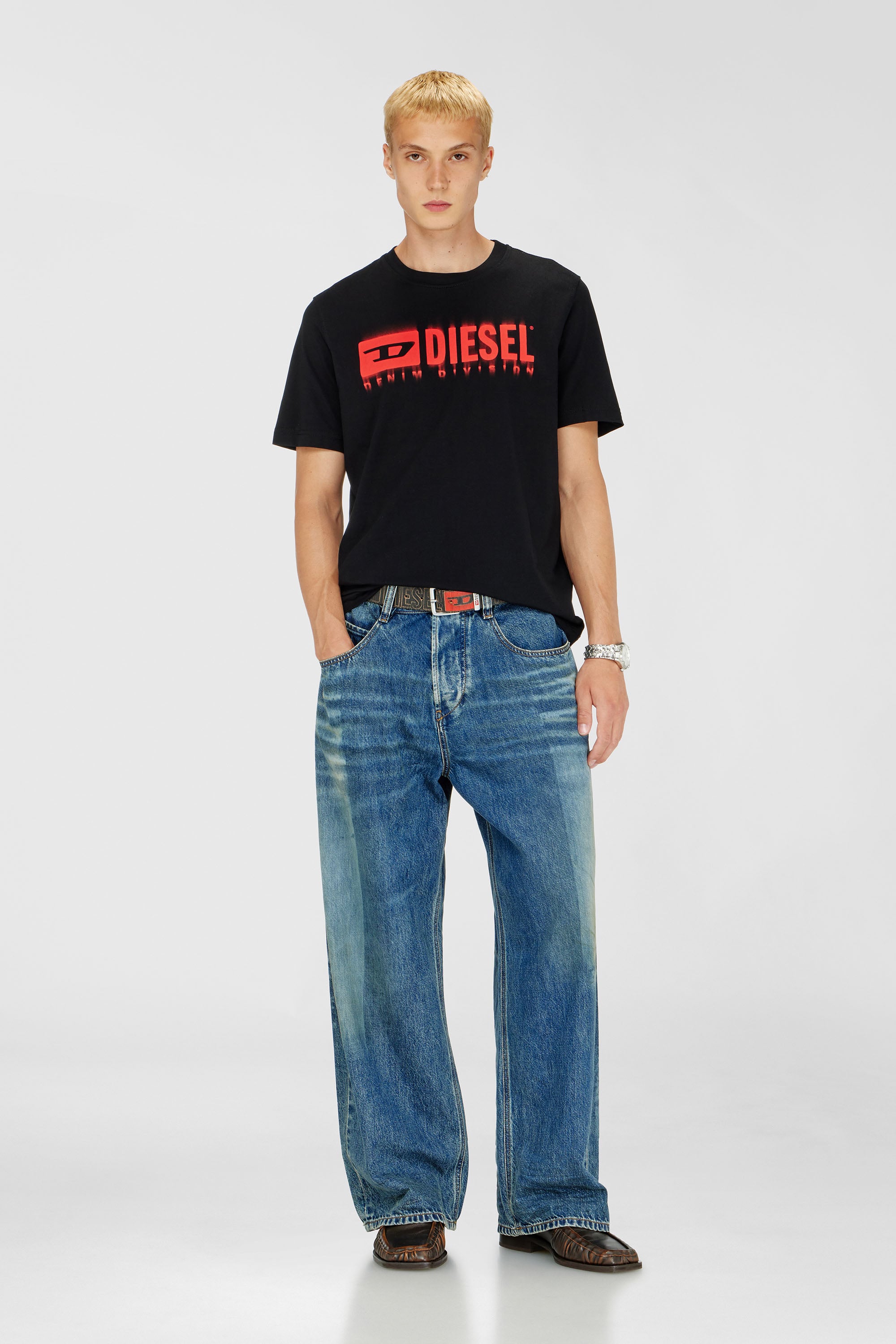 Diesel - T-ADJUST-Q7, Man's T-shirt with blurry Diesel logo in Black - 2