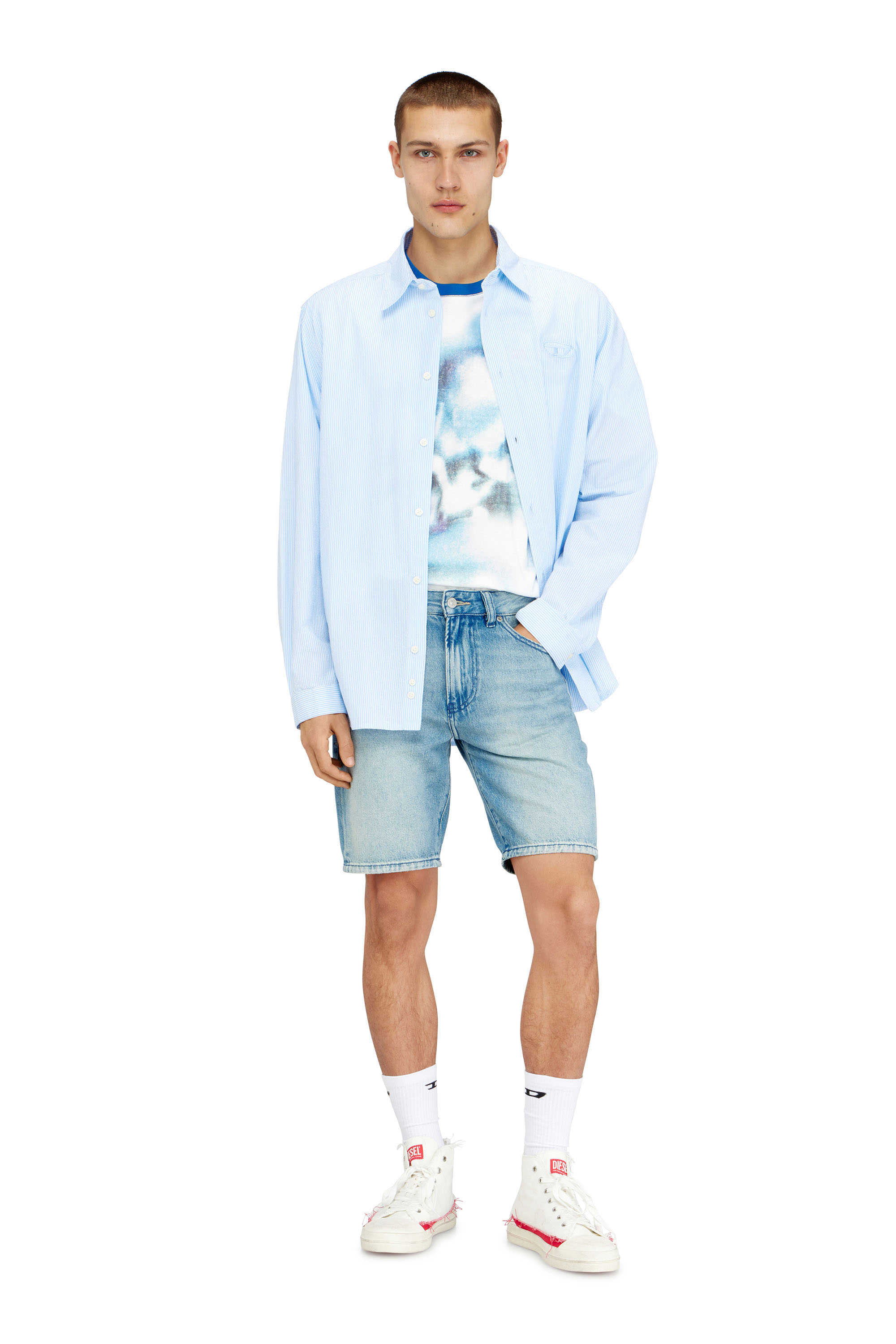 Diesel - D-FIN, Man's Slim denim shorts with organic cotton in Light Blue - 2
