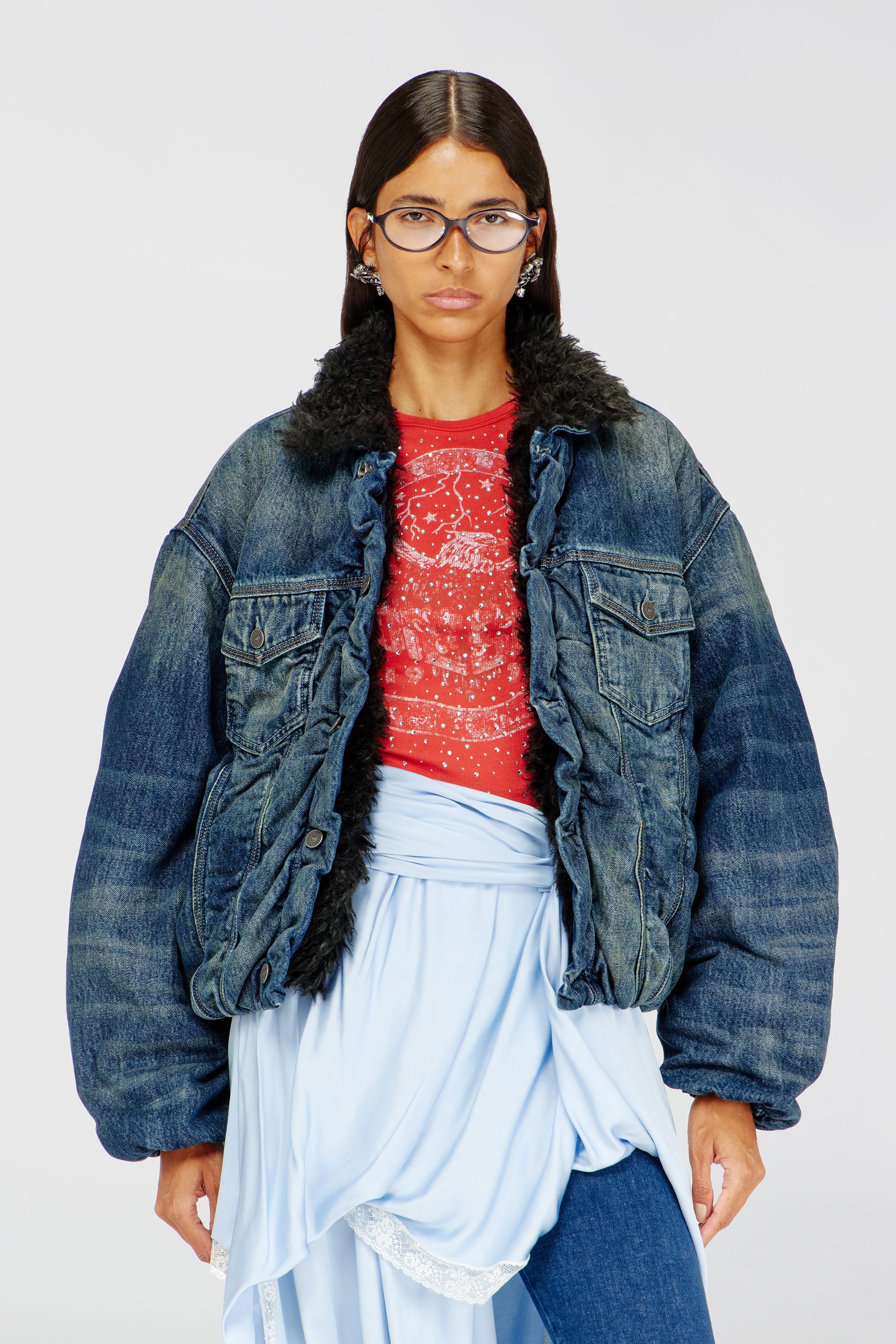 Diesel - D-CURLY-FSJ1, Unisex's Teddy-lined trucker jacket in denim in Medium blue - 1