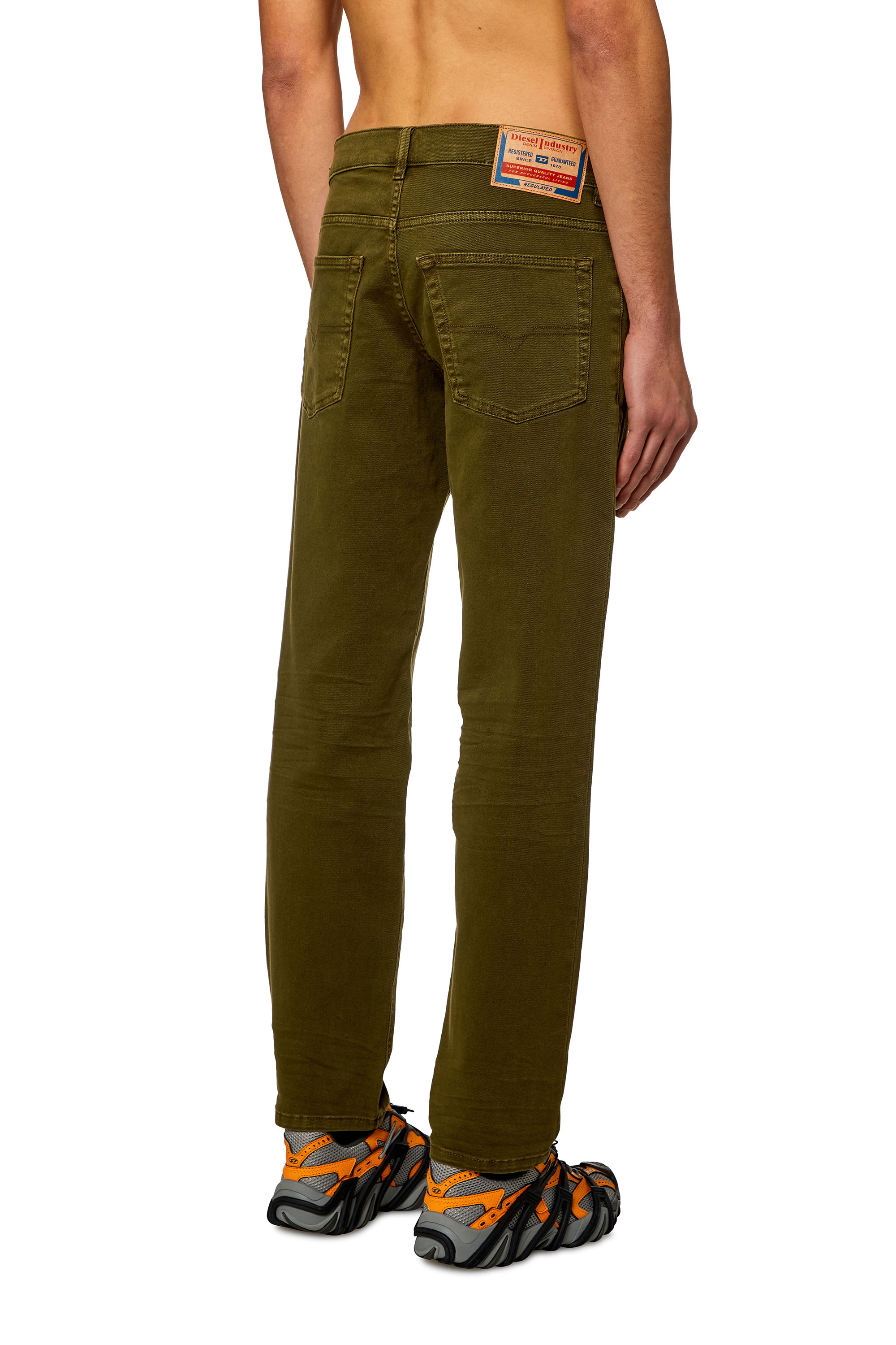 Diesel - Tapered Jeans 2023 D-Finitive 0QWTY, Military Green - Image 3